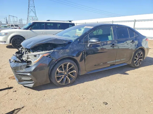 2020 Toyota Corolla SE, VIN JTDS4RCE3LJ028365 — Front end