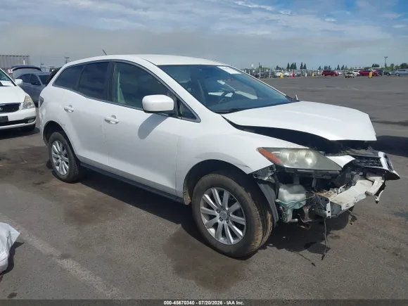2010 Mazda CX-7 Sport, VIN JM3ER2W51A0312492 — Front end