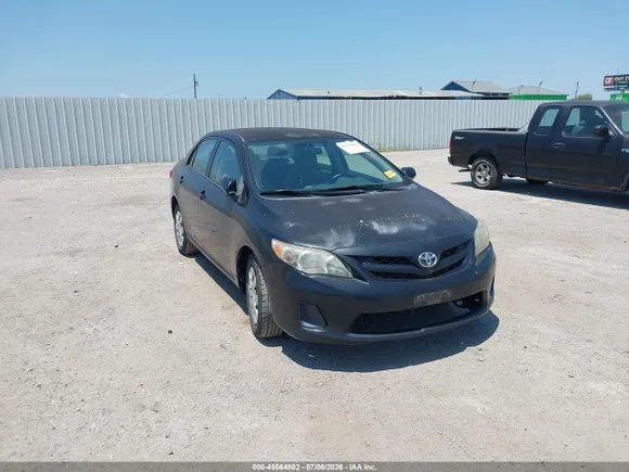 2011 Toyota Corolla LE, VIN 2T1BU4EE1BC754283 — Normal wear