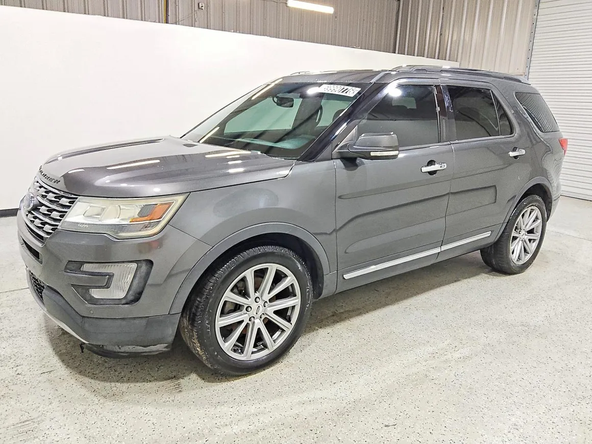 2016 Ford Explorer Limited, VIN 1FM5K7F89GGB96121 — Auction photo 1 of 4