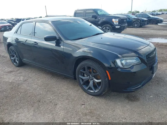 2023 Chrysler 300 Touring, VIN 2C3CCAAG8PH613905 — Not stated