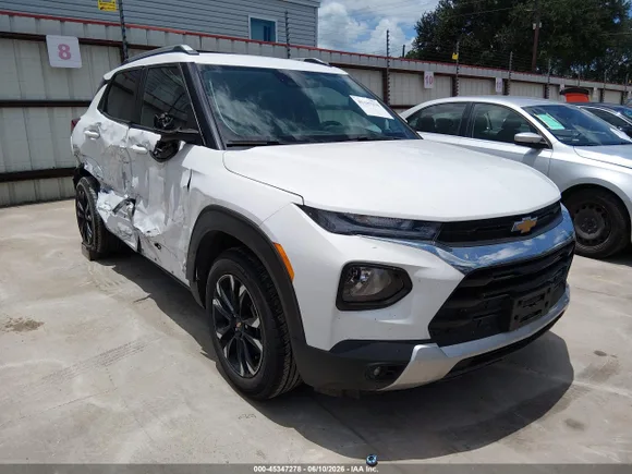 2022 Chevrolet TrailBlazer LT, VIN KL79MPSL5NB045813 — Side