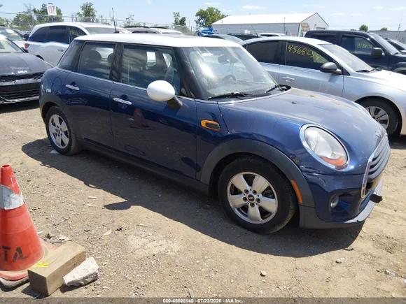 2017 MINI Hardtop 4 Door Cooper, VIN WMWXU1C59H2E18430 — Water / flood