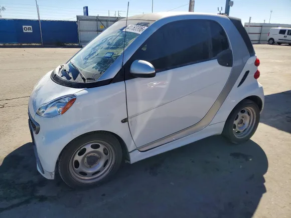 2015 Smart fortwo Pure, VIN WMEEJ3BA4FK810398 — Mechanical