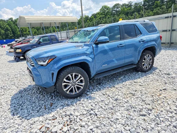 2025 Toyota 4Runner Hybrid TRD Off Road, VIN JTEVB5BR4S5020875 — Front end