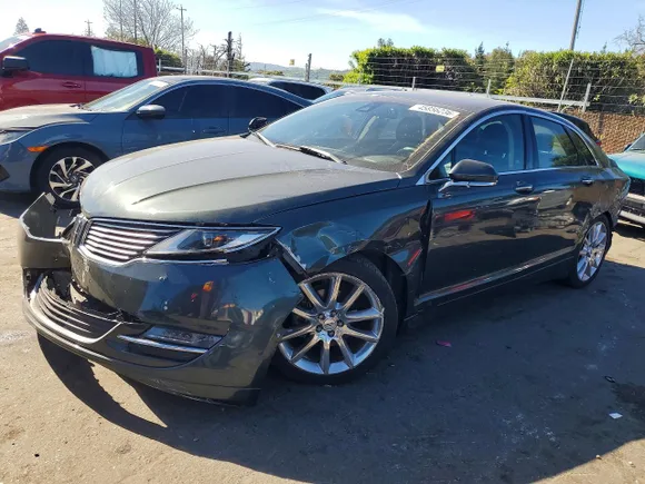 2015 Lincoln MKZ Hybrid, VIN 3LN6L2LU4FR621659 — Undercarriage