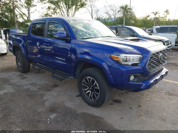 2023 Toyota Tacoma TRD Off Road, VIN 3TMCZ5AN9PM596856 — Rear end