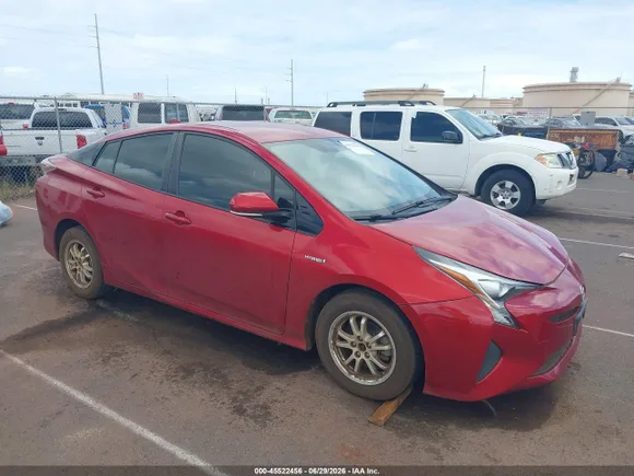 2016 Toyota Prius Four Touring, VIN JTDKARFUXG3514032 — Normal wear