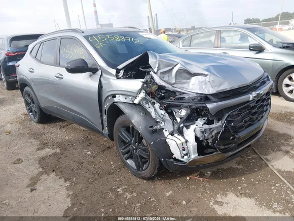 2024 Chevrolet Trax ACTIV, VIN KL77LKE28RC050732 — Front end