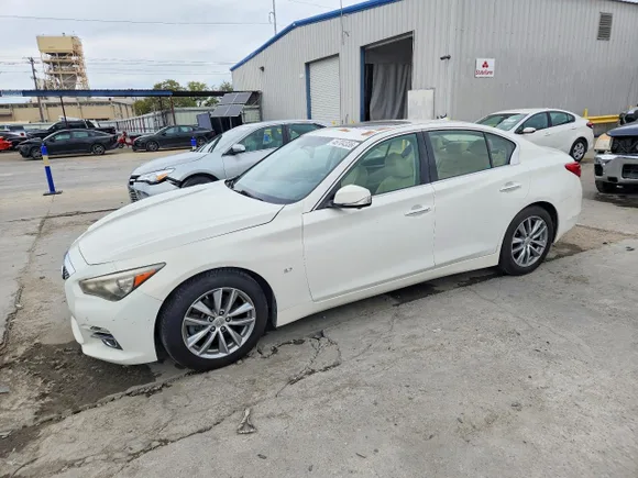 2014 Infiniti Q50 Premium, VIN JN1BV7AP4EM677327 — Water / flood