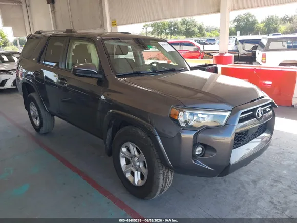 2022 Toyota 4Runner SR5, VIN JTEEU5JR6N5252572 — Rollover
