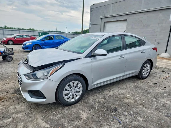 2022 Hyundai Accent SE, VIN 3KPC24A60NE176305 — Front end