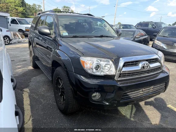 2009 Toyota 4Runner SR5, VIN JTEBU14R79K038320 — Normal wear