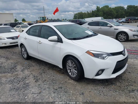 2014 Toyota Corolla S Plus, VIN 2T1BURHE3EC142132 — Normal wear