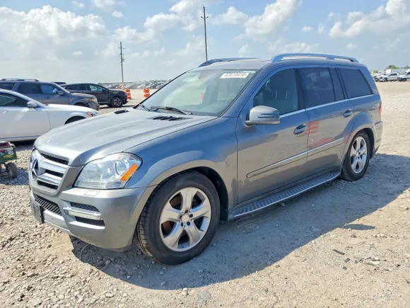 2012 Mercedes-Benz GL 450, VIN 4JGBF7BE2CA765309 — Minor dents and scratches