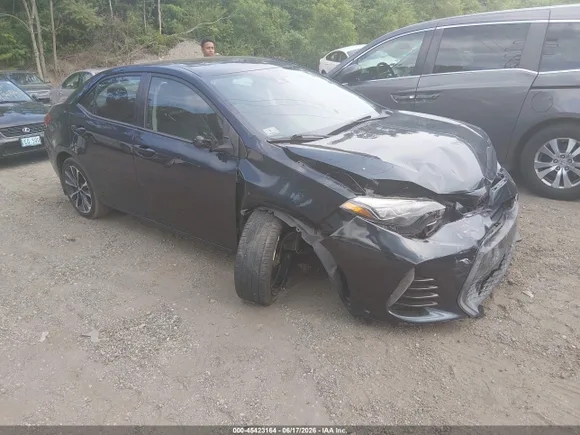 2018 Toyota Corolla SE, VIN 2T1BURHE2JC994577 — Normal wear