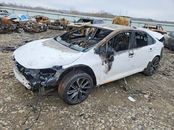 2021 Toyota Corolla SE, VIN 5YFS4MCE5MP094951 — Burn
