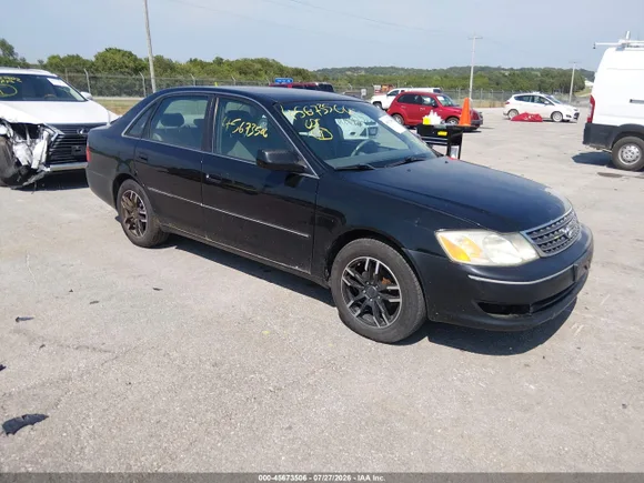 2004 Toyota Avalon XL, VIN 4T1BF28B04U383344 — Normal wear