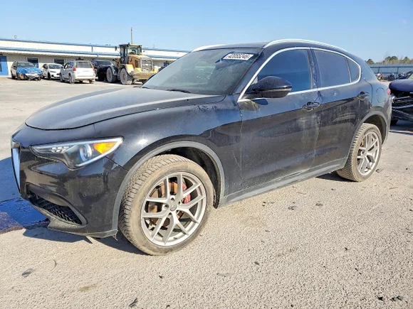 2019 Alfa Romeo Stelvio Ti Lusso, VIN ZASPAKBN4K7C39486 — Mechanical