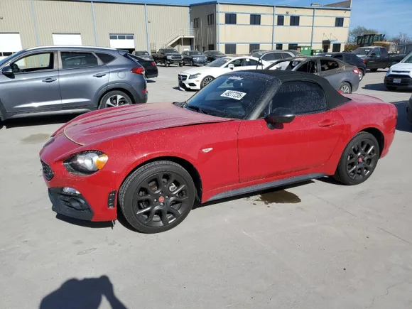 2020 FIAT 124 Spider Abarth, VIN JC1NFAEK9L0145222 — Frame damage
