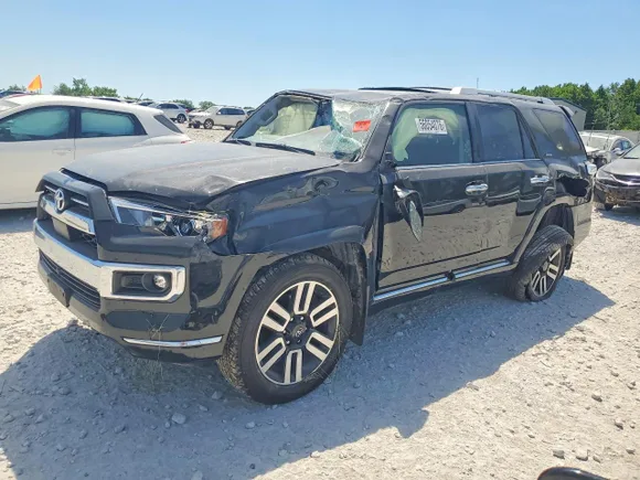 2023 Toyota 4Runner Limited, VIN JTEKU5JR1P6156381 — Roof