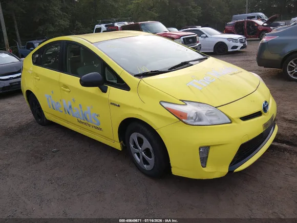 2013 Toyota Prius Four, VIN JTDKN3DU9D1651443 — Normal wear