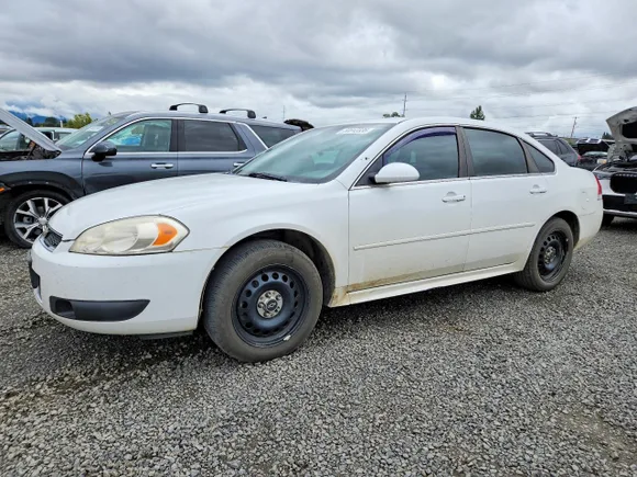 2013 Chevrolet Impala Police, VIN 2G1WD5E30D1223043 — Front end