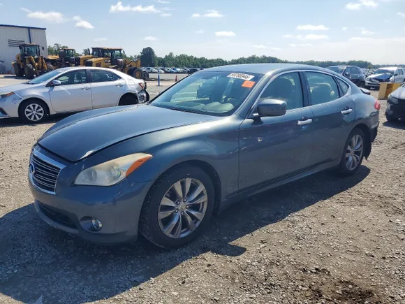 2012 Infiniti M, VIN JN1BY1AP8CM334005 — Rear end