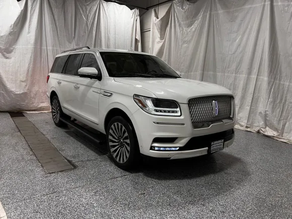 2021 Lincoln Navigator Reserve, VIN 5LMJJ2LT4MEL11001 — Prior damage history