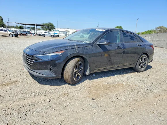 2023 Hyundai Elantra SEL, VIN KMHLS4AGXPU464969 — Vandalism