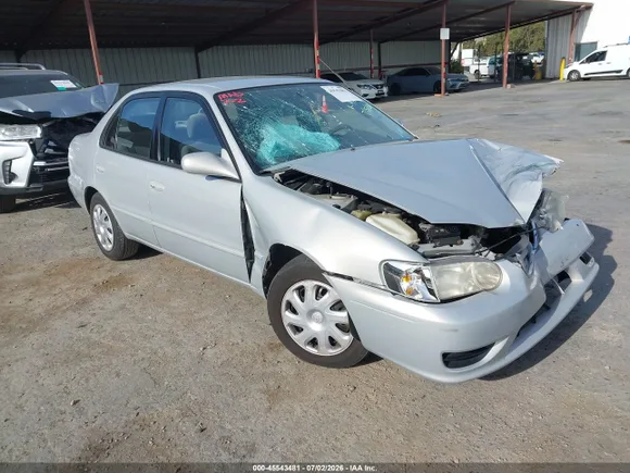 2001 Toyota Corolla LE, VIN 1NXBR12E61Z429727 — Front end