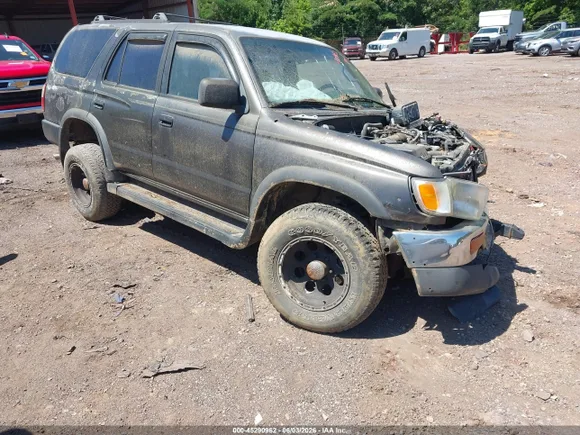 1996 Toyota 4Runner, VIN JT3GM84R0T0004214 — Normal wear