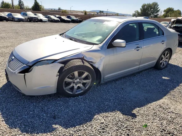 2010 Mercury Milan Premier, VIN 3MEHM0JA7AR621315 — Undercarriage