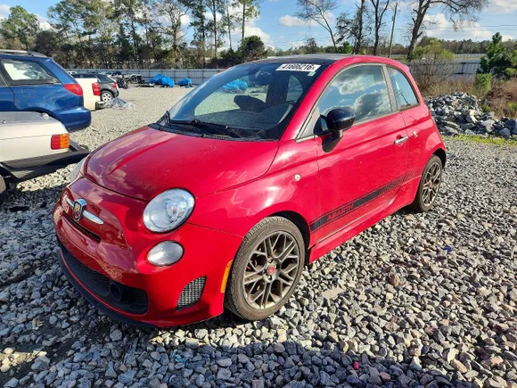 2017 FIAT 500 Abarth, VIN 3C3CFFFH7HT661913 — Minor dents and scratches