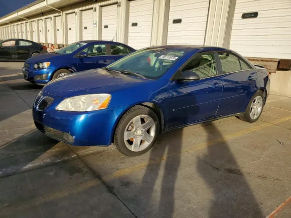 2007 Pontiac G6 G6, VIN 1G2ZG58B774161278 — Rear end