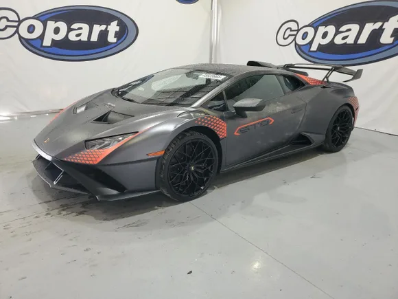 2022 Lamborghini Huracan, VIN ZHWUA6ZX8NLA18196 — Vandalism