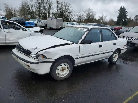 1990 Toyota Corolla, VIN JT2AE97A9L3407996 — Front end