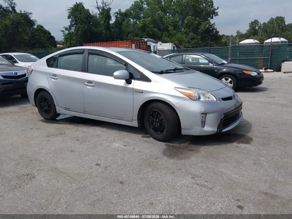 2013 Toyota Prius Persona, VIN JTDKN3DU8D5573195 — Normal wear