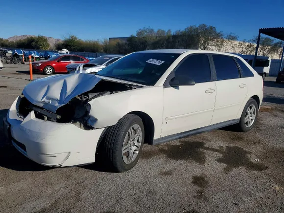 2007 Chevrolet Malibu Maxx LS, VIN 1G1ZS68N57F266621 — Front end