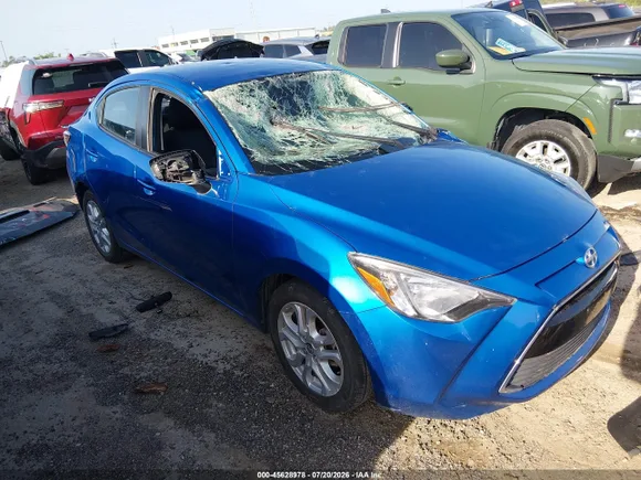 2016 Scion iA, VIN 3MYDLBZV0GY143910 — Roof