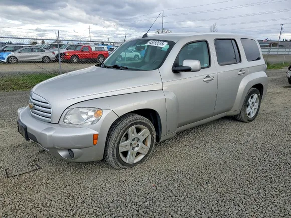 2008 Chevrolet HHR LT, VIN 3GNDA23D58S556325 — Front end