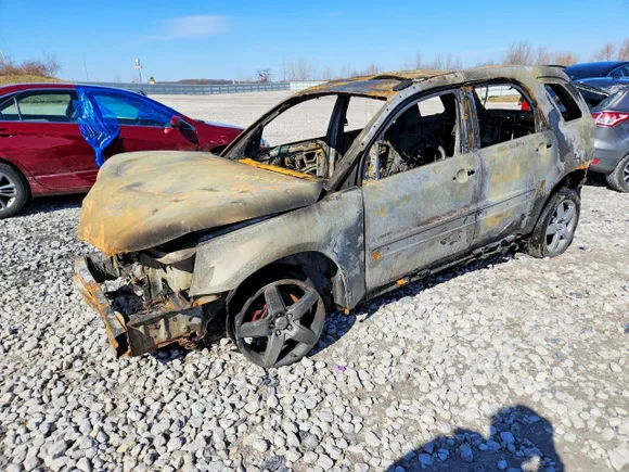 2008 Pontiac Torrent GXP, VIN 2CKDL737X86007477 — Burn
