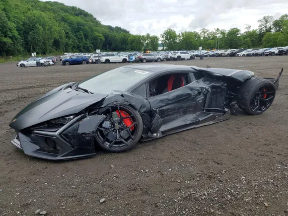 2025 Lamborghini Revuelto, VIN ZHWUC1ZM0SLA02105 — Rear end