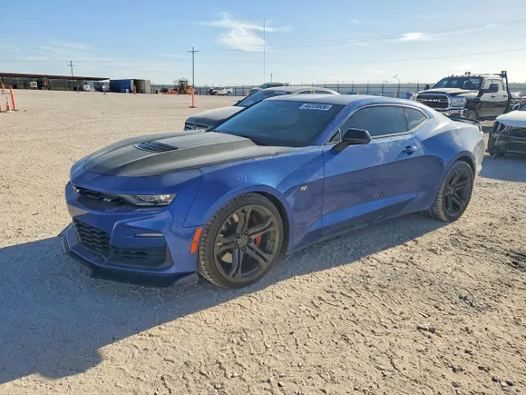 2021 Chevrolet Camaro LT1, VIN 1G1FE1R78M0122895 — Vandalism
