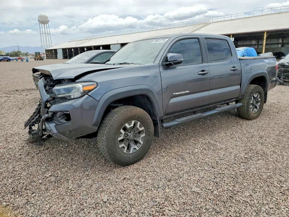 2021 Toyota Tacoma SR5, VIN 3TMAZ5CN9MM146088 — Front end