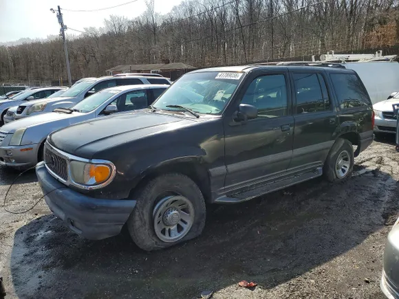 2000 Mercury Mountaineer, VIN 4M2ZU76E2YUJ45935 — Vandalism