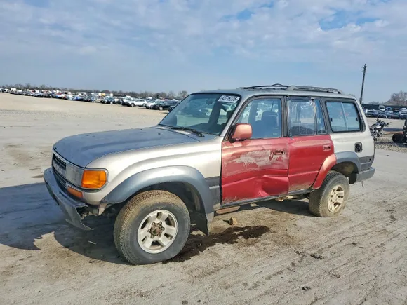 1991 Toyota Land Cruiser, VIN JT3FJ80W9M0027945 — Side