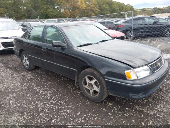 1998 Toyota Avalon XL, VIN 4T1BF18BXWU247090 — All over