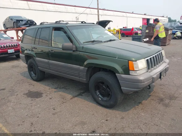 1996 Jeep Grand Cherokee Laredo, VIN 1J4GZ58Y5TC274254 — Normal wear