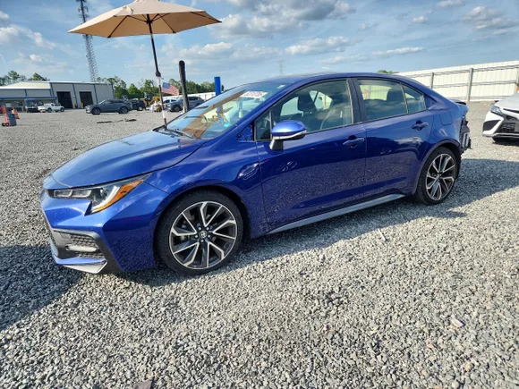 2021 Toyota Corolla SE, VIN JTDP4MCE8MJ061081 — Rear end